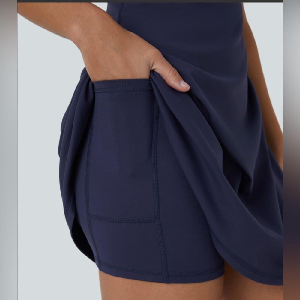 Halara Softlyzero Plus Backless Active Peacoat Co… - image 5